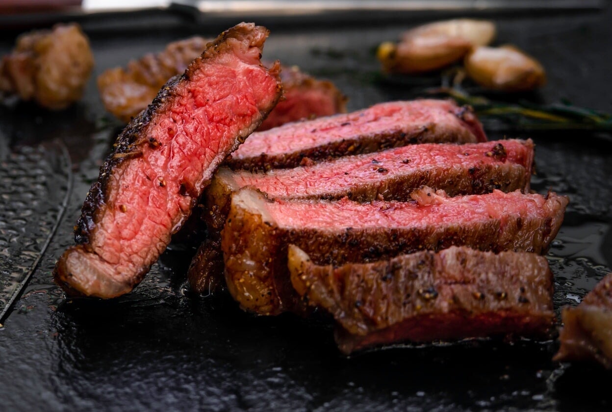 Cape Grim Reserve MB3 Grass Fed Porterhouse | $61.99kg